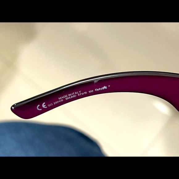 Gucci Sunglasses - Picture 5 of 8